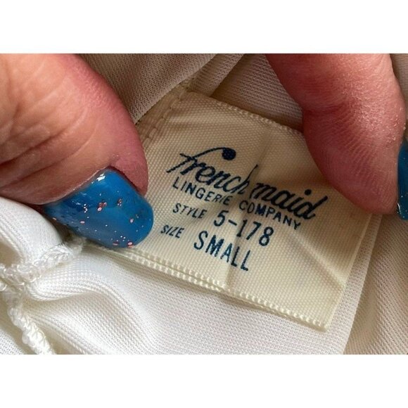 Vintage 80s robe, white and pink delicate night gown, FrenchMaid - Picture 9 of 9